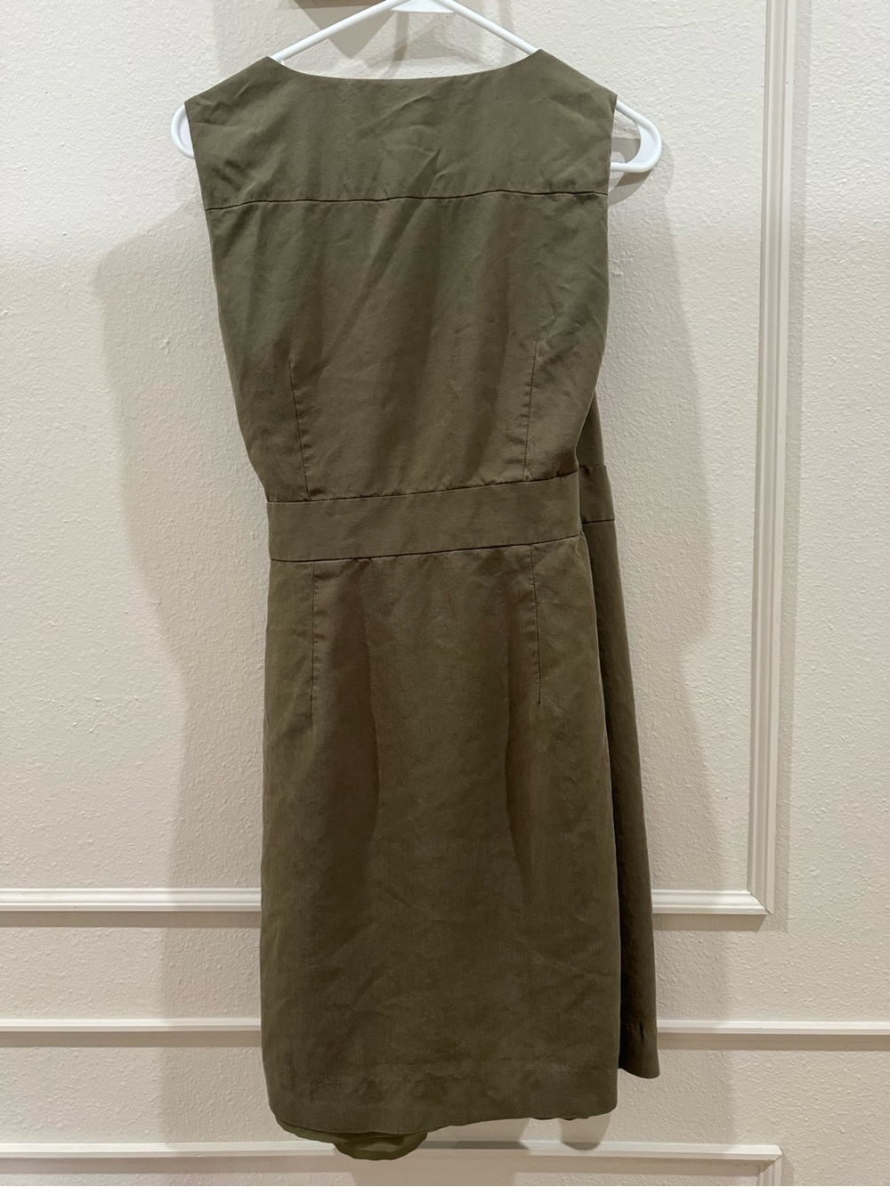 Banana Republic Sleeveless Wrap Dress Olive Sz. 6 - Picture 2 of 5